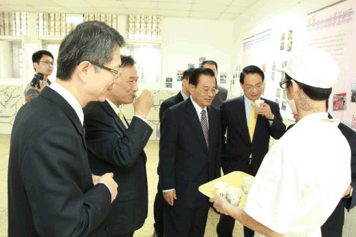 101.03.28-立委院司法及法治委員會考察(共9張相片)
